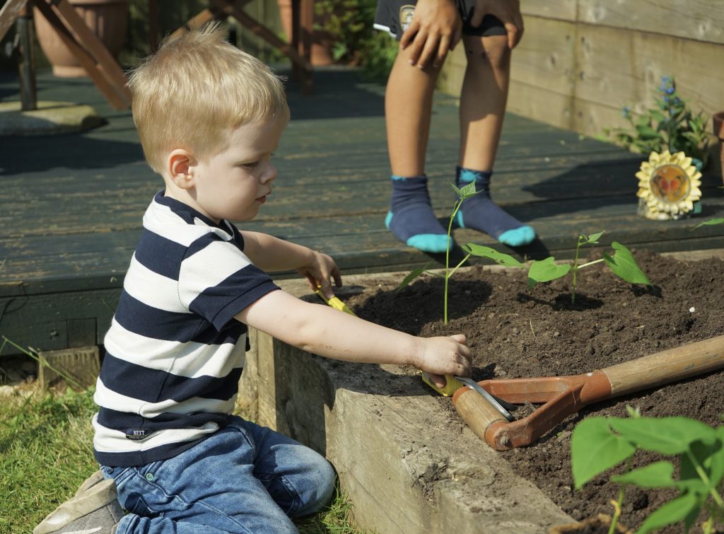 Ideal auch für Kinder - gemeinsames Garteln und Freude im Garten