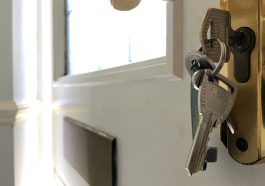 Bild: Viele Probleme mit Schlössern & Schlüsseln kann ein Schlüsseldienst lösen